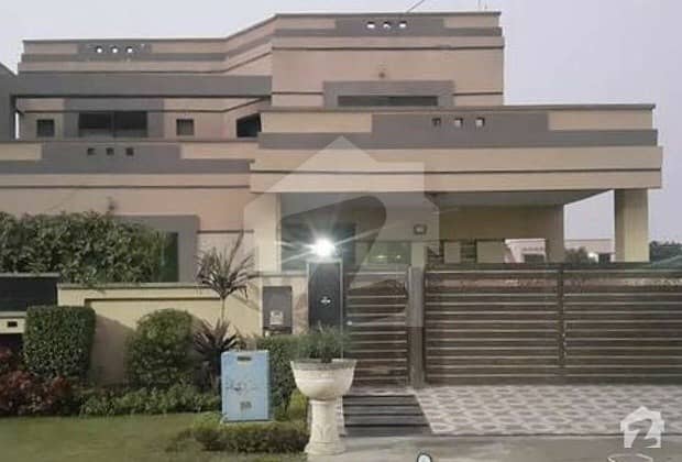 VIP Double Storey House For Rent