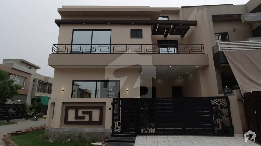 6 Marla Brand New Corner House For Sale In State Life Phase 1