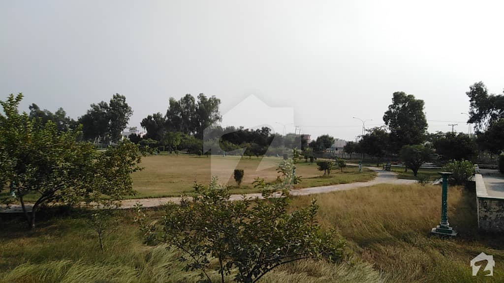4 Marla Commercial Plot Is Available For Sale In Chinar Bagh