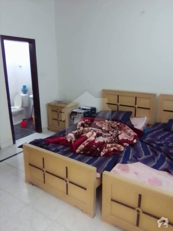 ڈی ۔ 17 اسلام آباد میں 3 کمروں کا 3 مرلہ مکان 69 لاکھ میں برائے فروخت۔