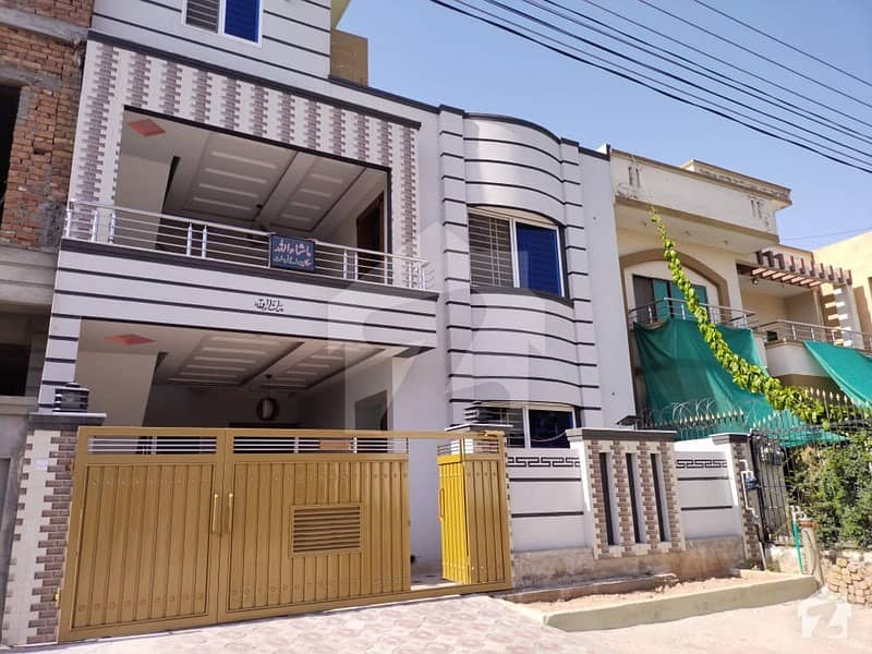 10 Marla Brand New Double Storey House For Sale