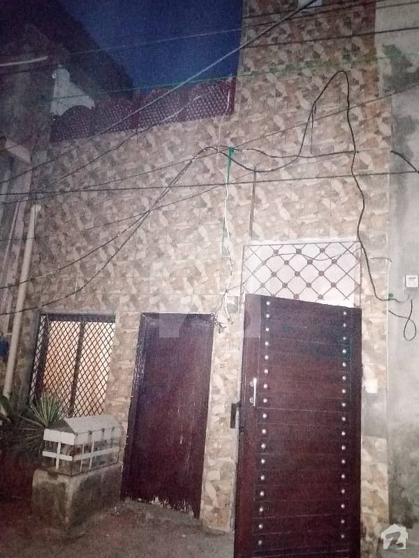 محمد نگر فیصل آباد میں 2 کمروں کا 3 مرلہ مکان 40 لاکھ میں برائے فروخت۔