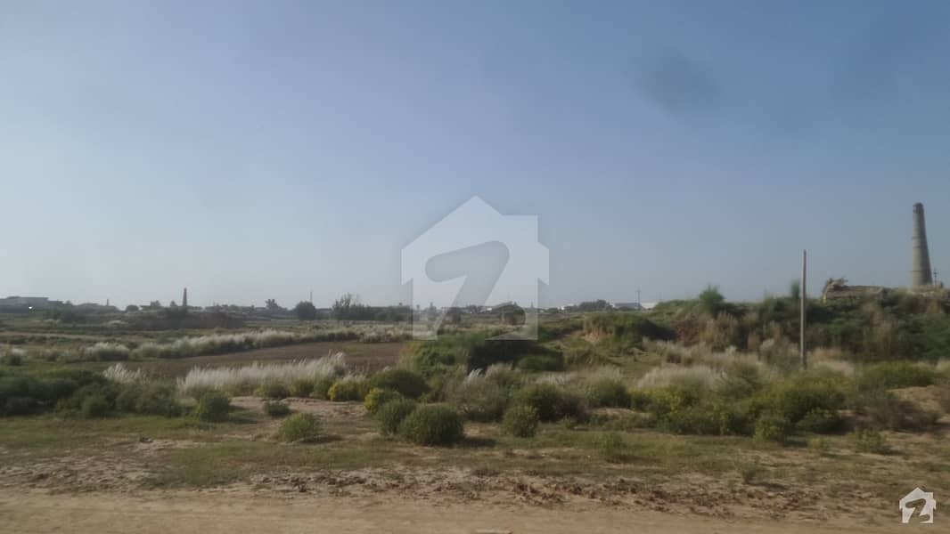 Residential Plot Sized 10 Marla Is Available For Sale In Ayub National Park