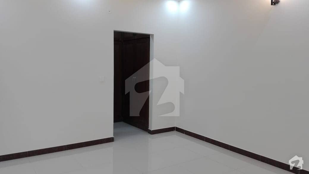 Spacious House Is Available For Rent In Ideal Location Of Bahria Town Phase 8 - Block E