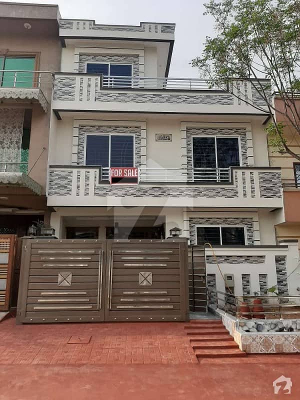 25x40 Brand New House For Sale