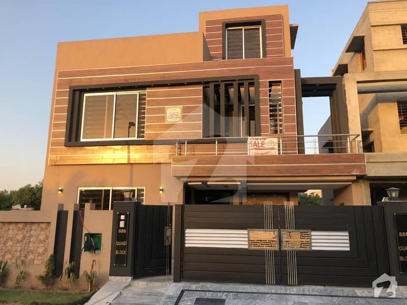 10 Marla House for Sale in Quaid Block Bahria Town Lahore