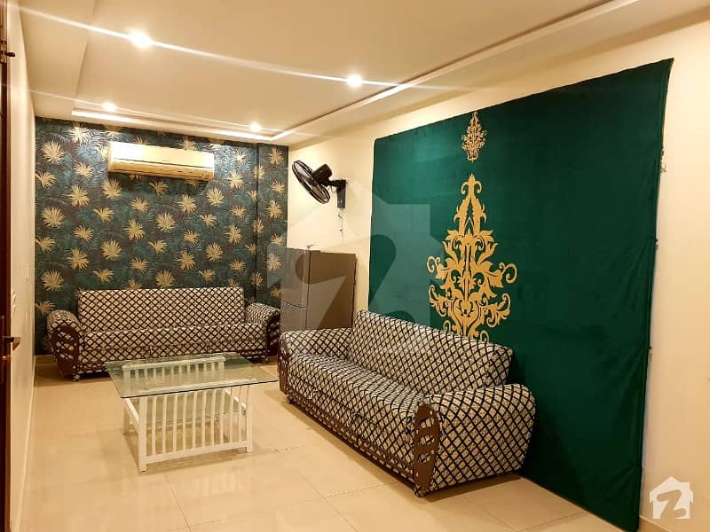 بحریہ ٹاؤن چمبیلی بلاک بحریہ ٹاؤن سیکٹر سی بحریہ ٹاؤن لاہور میں 1 کمرے کا 2 مرلہ فلیٹ 55 لاکھ میں برائے فروخت۔