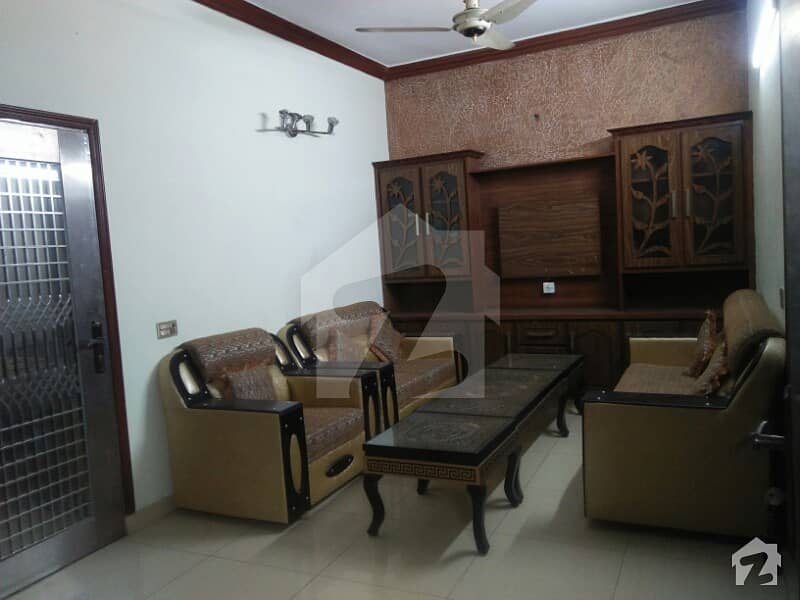 حبیب اللہ روڈ لاہور میں 3 کمروں کا 5 مرلہ مکان 1.8 کروڑ میں برائے فروخت۔