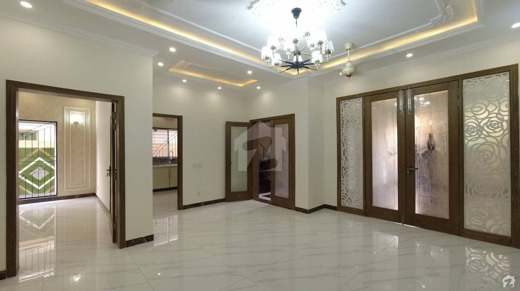 Lower Portion Of 15 Marla Is Available For Rent In Rail Town (Canal City), Lahore