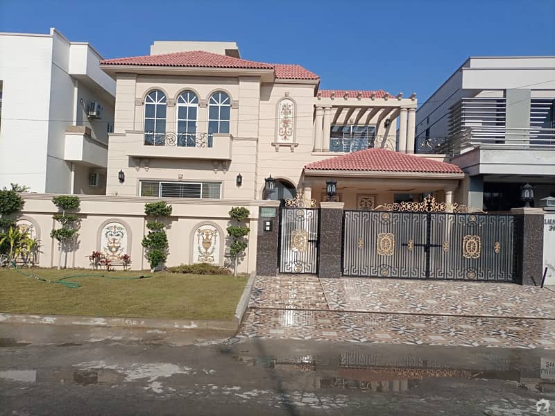 Ready To Sale A House 1 Kanal In DC Colony Gujranwala