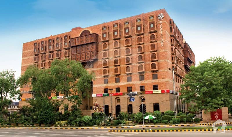 مال آف لاہور عزیز بھٹی روڈ کینٹ لاہور میں 3 کمروں کا 12 مرلہ فلیٹ 4.75 کروڑ میں برائے فروخت۔