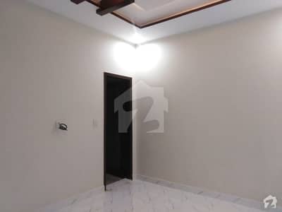 5 Marla Flat In Johar Town For Rent