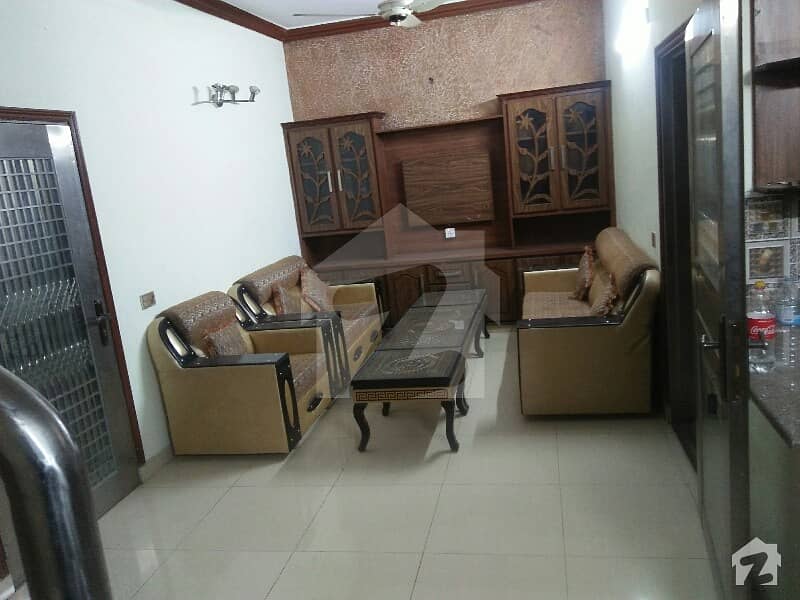 ڈیوس روڈ لاہور میں 3 کمروں کا 5 مرلہ مکان 1.8 کروڑ میں برائے فروخت۔