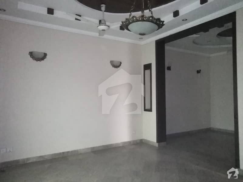 Lower Portion Of 10 Marla Is Available In Contemporary Neighborhood Of Johar Town Phase 1