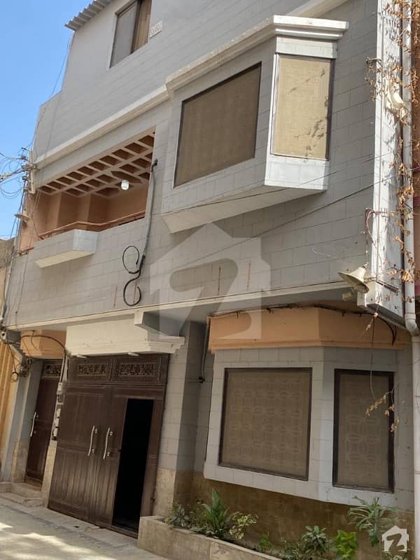 ڈیفینس ویو فیز 2 ڈیفینس ویو سوسائٹی کراچی میں 9 کمروں کا 5 مرلہ مکان 2.6 کروڑ میں برائے فروخت۔