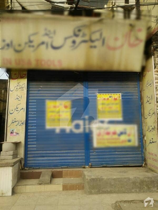 قرطبہ چوک لاہور میں 90 کنال دکان 1.5 لاکھ میں کرایہ پر دستیاب ہے۔