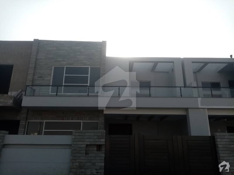 7 Marla House Available For Sale In Satiana Road