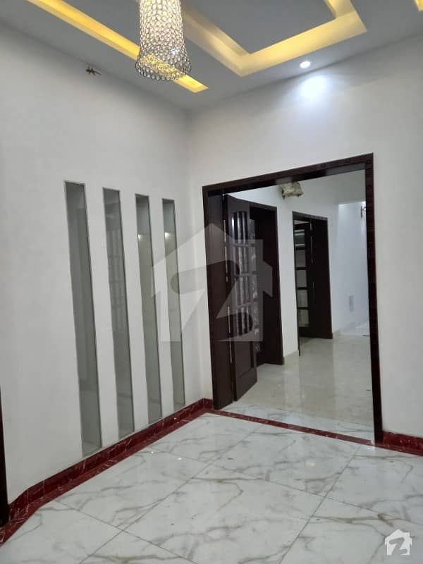 Dha 1 Kanal Full House For Rent In Dha Phase 4 Lahore.