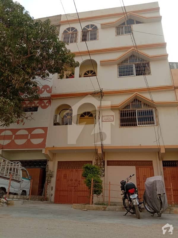 گلشنِ حدید - فیز 2 گلشنِ حدید بِن قاسم ٹاؤن کراچی میں 12 کمروں کا 5 مرلہ مکان 1.98 کروڑ میں برائے فروخت۔