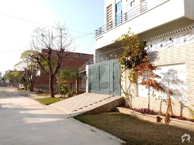 Get An Attractive House In Canal View Under Rs. 35,000