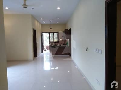 1650 Sq Ft 3 Bed D/D  New Flat With Roof For Rent