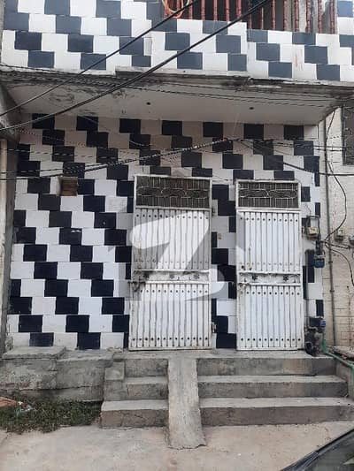 900 Square Feet House In Nadia Ghee Mill Chowk Is Available