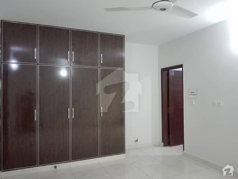 Best Options For Flat Is Available For Sale In Askari