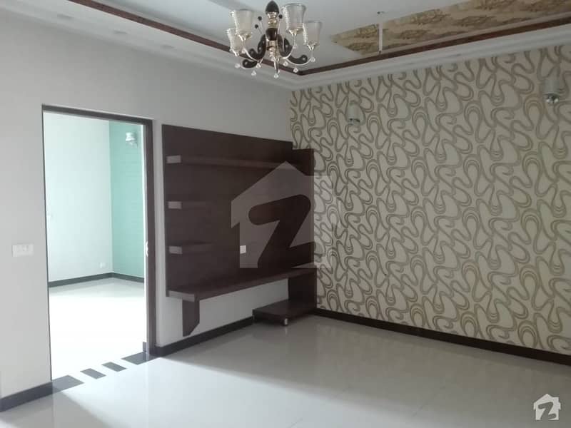 10 Marla Upper Portion Up For Rent In LDA Avenue