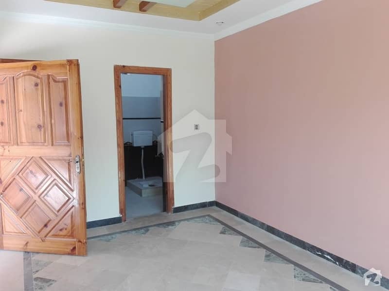 Perfect 2250 Square Feet House In Mandian For Rent