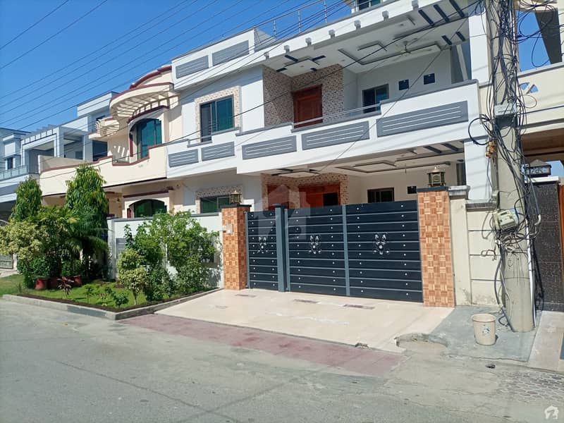 House In DC Colony For Sale DC Colony, Gujranwala ID31494007