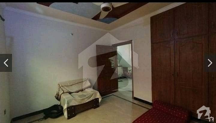 2.5 Marla House In Central Sadiqabad For Sale