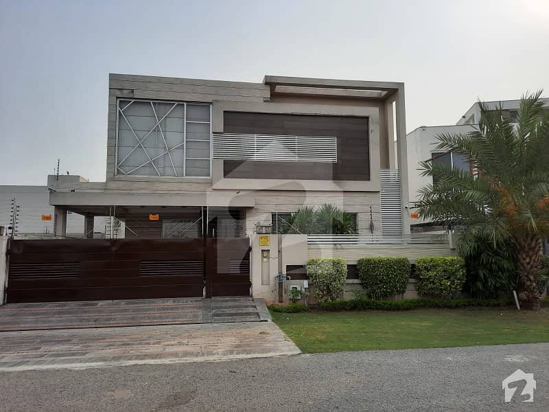 1 Kanal Modern Design Solid Bungalow For Sale In Phase 6 1 Kanal Modern Design Solid Bungalow For Sale In Phase 6