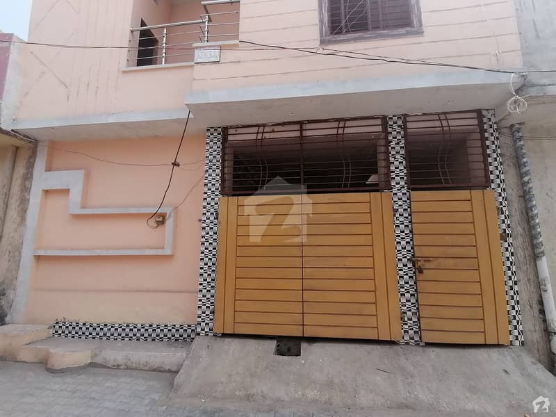 Ideally Located House For Sale In Khanewal Road Available