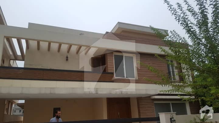 Bahria Enclave Islamabad Sector C 1 Kanal House Is Available For Rent