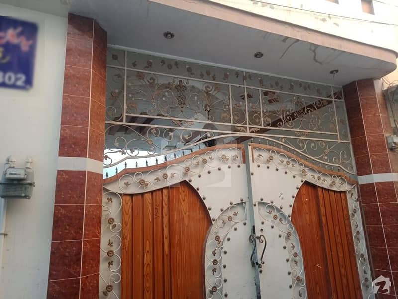 ایم ڈی اے چوک ملتان میں 3 کمروں کا 5 مرلہ مکان 55 لاکھ میں برائے فروخت۔