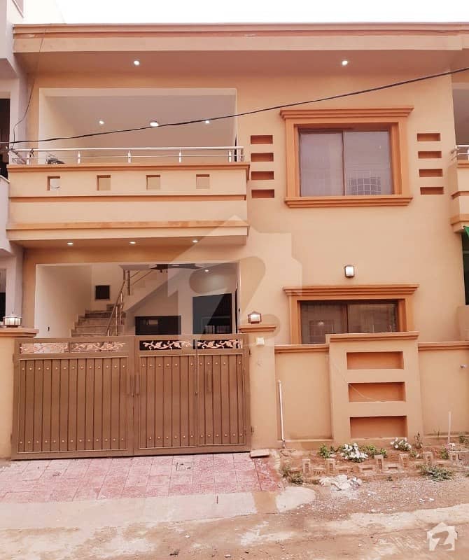 Adiala Road House For Sale Sized 4.5 Marla