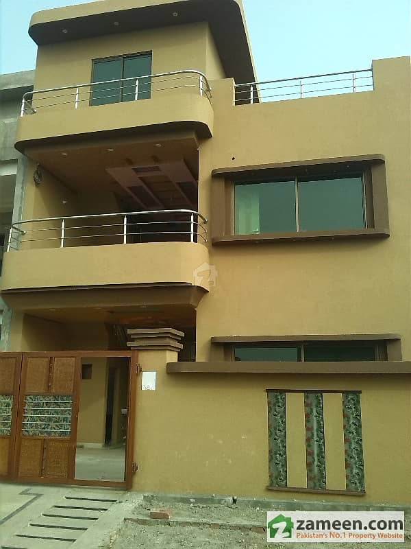 8 Marla House Is Available For Sale In Canal Gardens Cooperative Housing Society  H Block