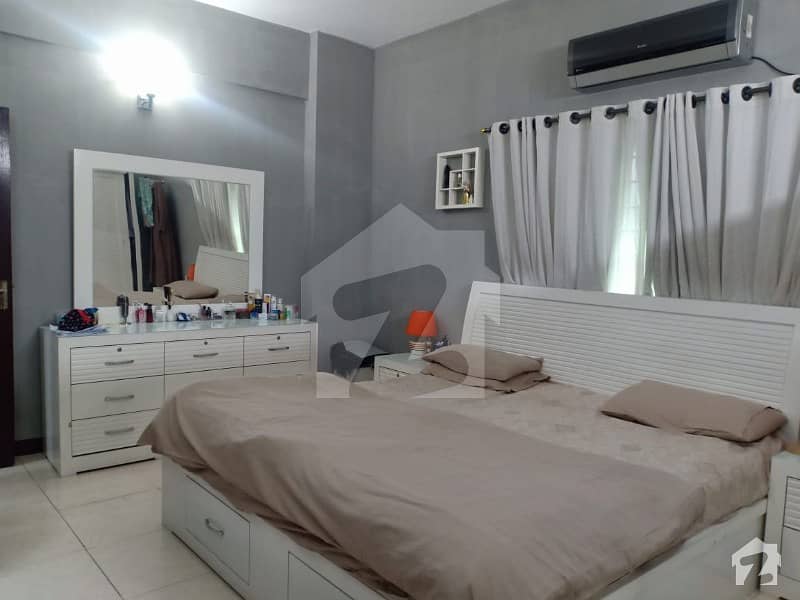 10 Marla 3 Bed Flat 1st Floor For Rent In Askari 11