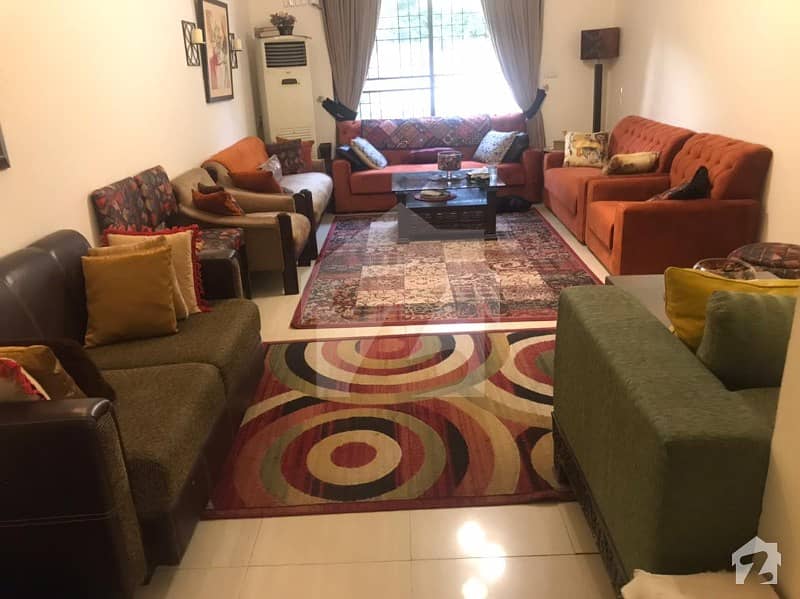10 Marla Fully Furnished House Available For Sale
