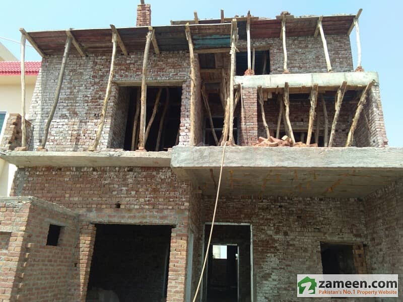 8 Marla Wapda Town In-complete House Multan