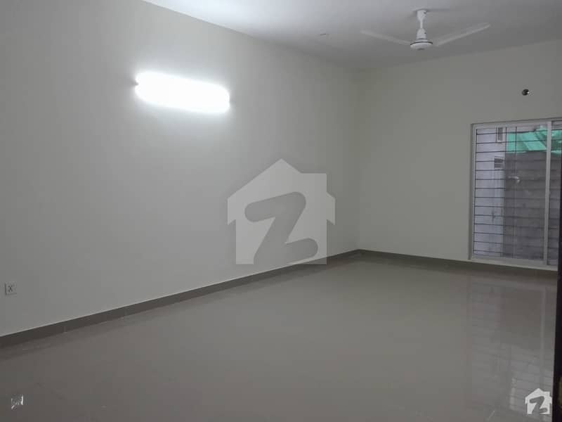 Aesthetic Flat Of 400 Square Feet For Rent Is Available