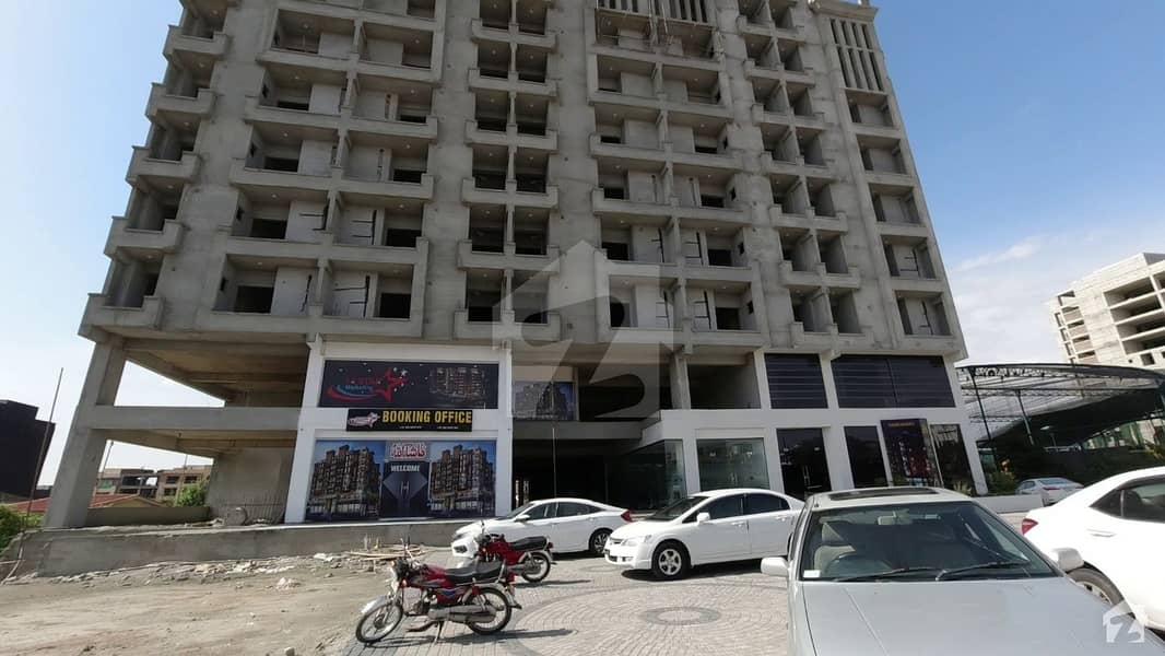In Bahria Town 192 Square Feet Shop For Sale