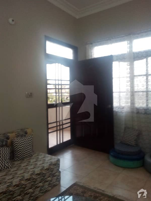 2nd Floor 240yrds Portion 3 Rooms In Gulshan Block 1 Available For Rent