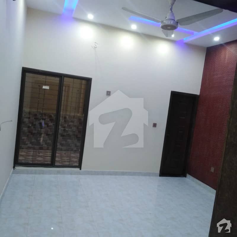 ایڈن کاٹیج 1 ایڈن لاہور میں 2 کمروں کا 10 مرلہ زیریں پورشن 45 ہزار میں کرایہ پر دستیاب ہے۔