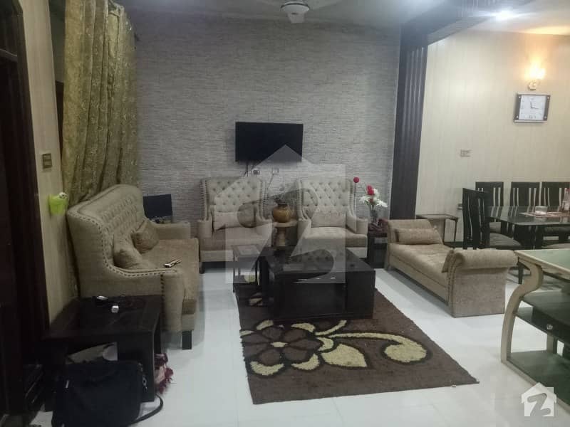 حیات آباد فیز 7 حیات آباد پشاور میں 6 کمروں کا 5 مرلہ مکان 3 کروڑ میں برائے فروخت۔