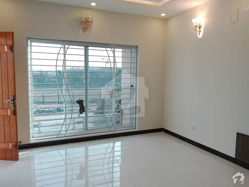 Stunning House Is Available For Sale In Saddar