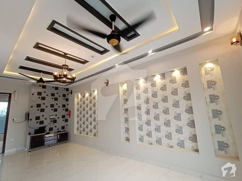 ڈی ایچ اے 11 رہبر لاہور میں 3 کمروں کا 5 مرلہ مکان 1.75 کروڑ میں برائے فروخت۔