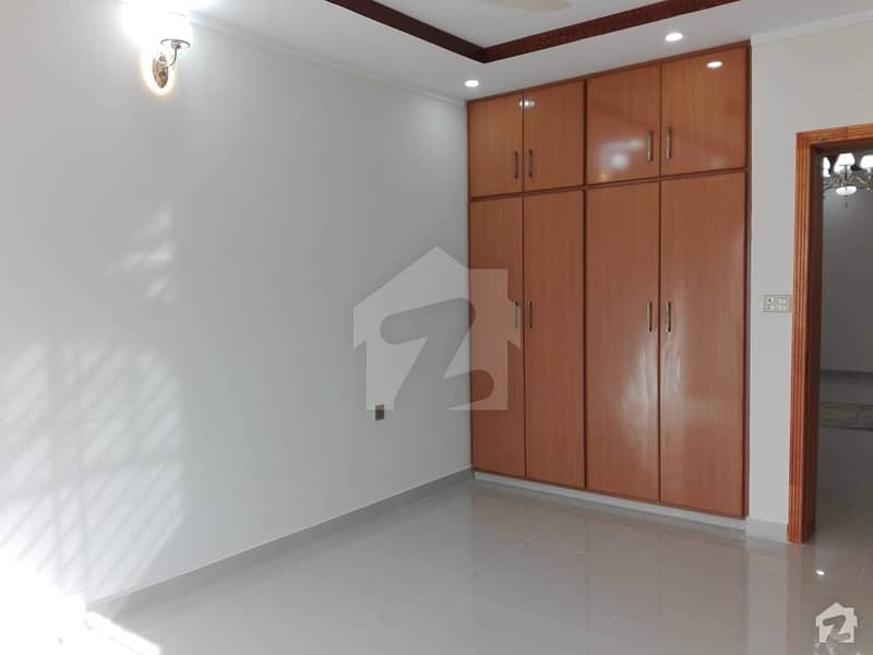 4725 Square Feet House Available In Saddar For Sale
