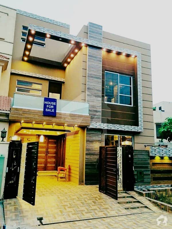BRAND NEW AVAILABLE 5 MARLA HIGH IN LUXURY FULL SOLID HOUSE SALE IN BAHRIA TOWN LAHORE SECTOR E BLOCK JINNAH