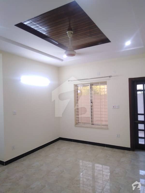 House For Sale G-10/1 Main Double Road Islamabad